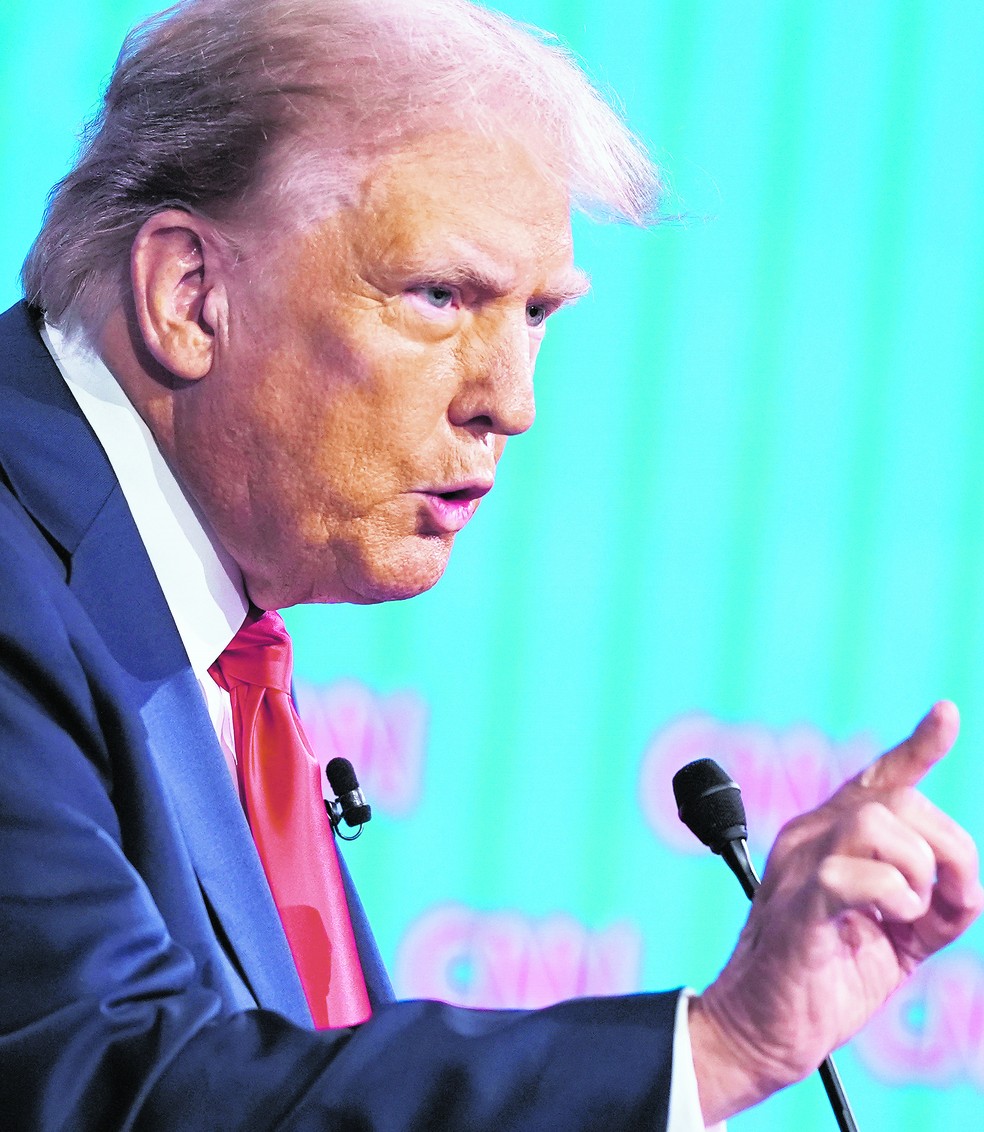 Analistas veem Trump ampliar isenções fiscais e protecionismo nos EUA — Foto: Gerald Herbert/AP