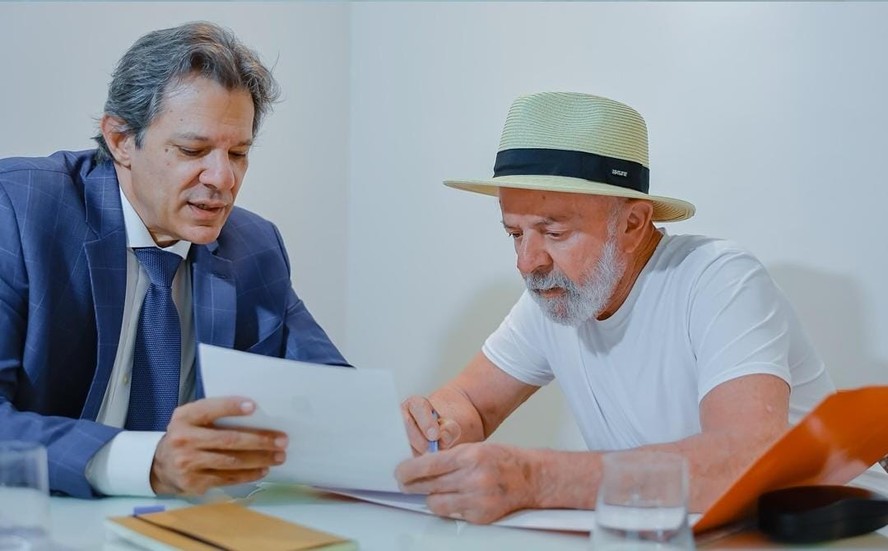 Lula recebe Haddad em primeiro compromisso após alta e pede para que  medidas fiscais não sejam desidratadas | Política | Valor Econômico