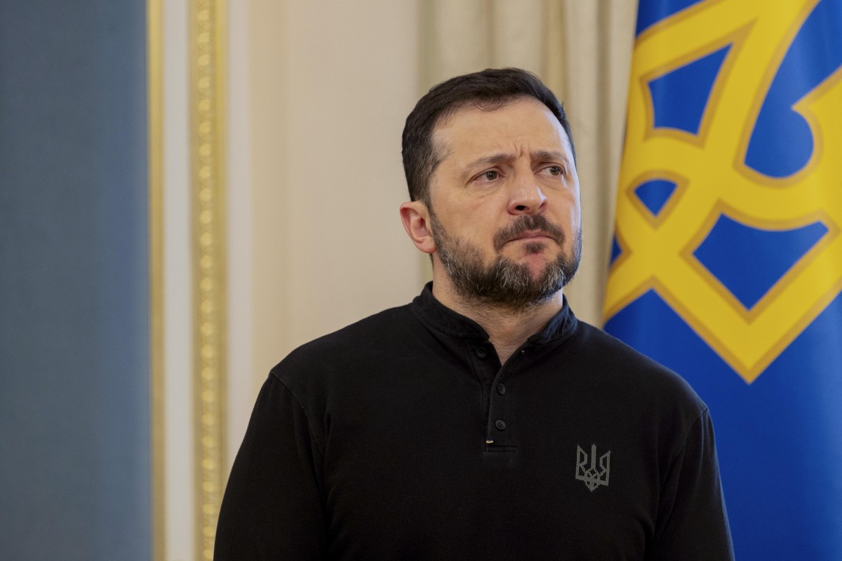 Silêncio dos EUA encoraja Putin em escalada de ataques, diz Zelensky