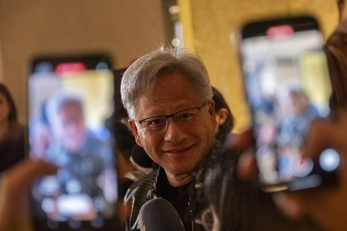 FT: A China vai vencer a corrida da inteligência artificial contra os EUA, diz CEO da Nvidia