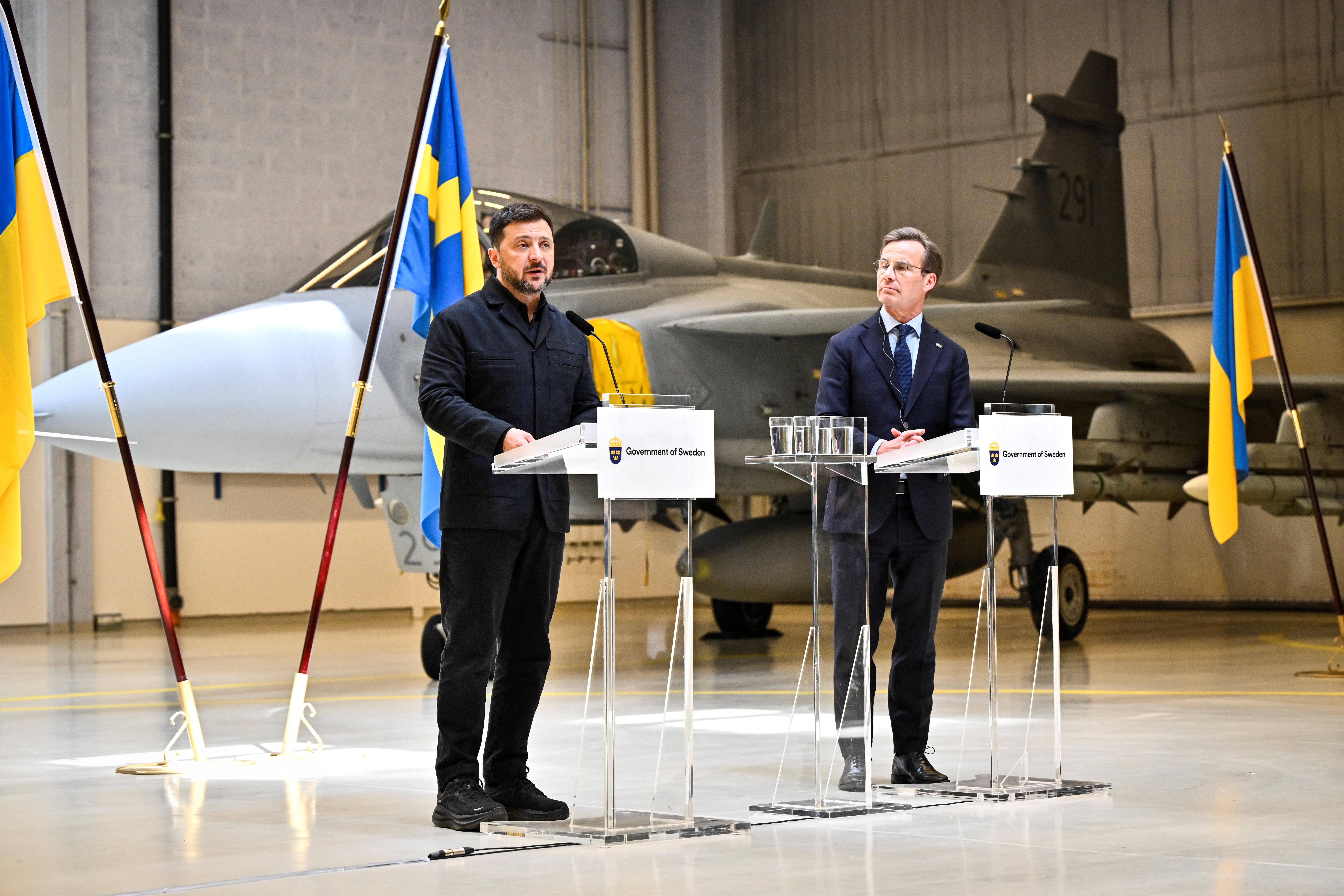 Ucrânia fecha acordo para comprar 20 novos caças Gripen da Suécia