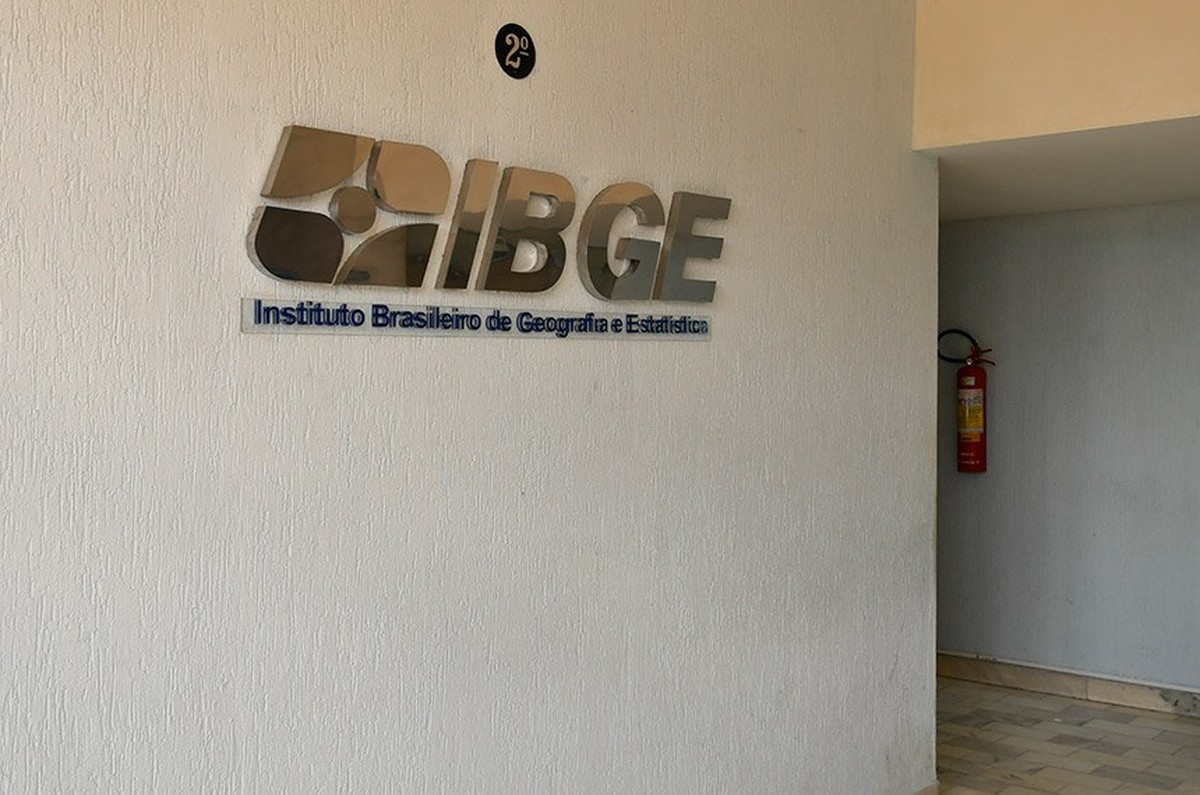 IBGE publica calendário de divulgações de indicadores em 2025; veja as