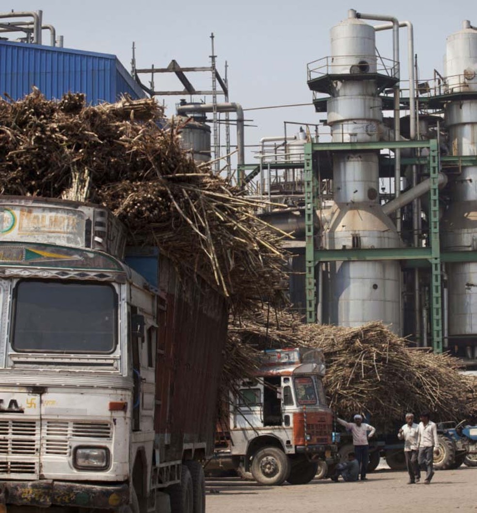 Usina de açúcar na Índia — Foto: Kuni Takahashi/Bloomberg