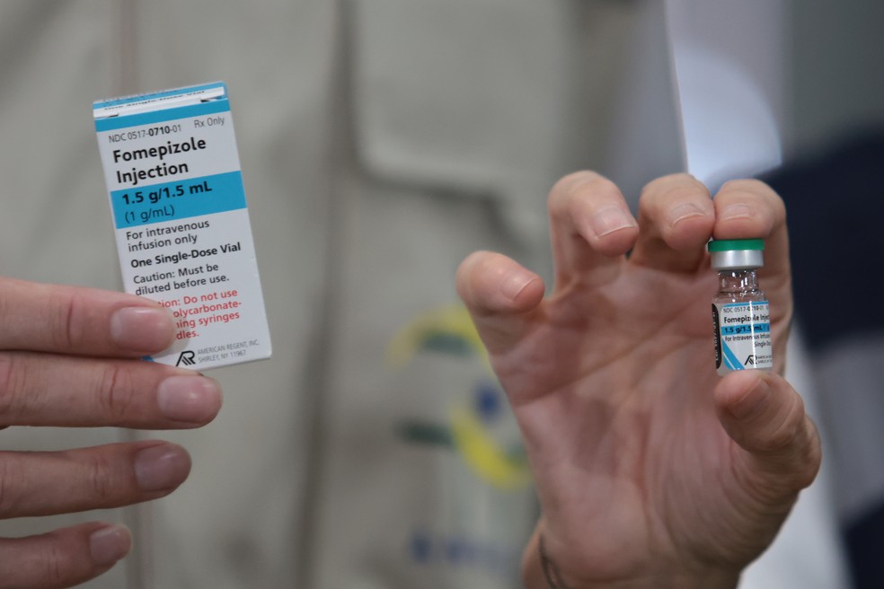 Ministério da Saúde recebe lote com 2,5 mil unidades do antídoto fomepizol — Foto: Paulo Pinto/Agência Brasil