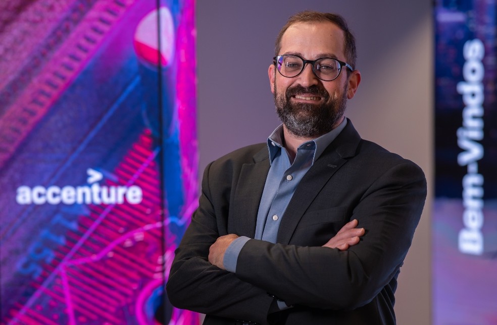 Felipe Bottini, diretor de ESG Latin America da Accenture: "Cada litro de biodiesel gera um retorno à economia quatro vezes superior ao diesel fóssil." — Foto: Divulgação