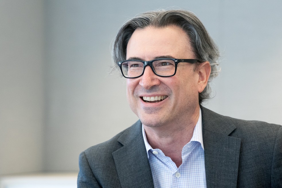 Tom Porcelli, do Wells Fargo: ressuscitar corte nos juros neste ano exigirá solução rápida para o conflito no Oriente Médio — Foto: Aristide Economopoulos/Bloomberg