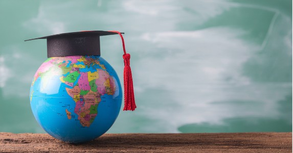 Intercâmbio acadêmico impulsiona estudantes brasileiros