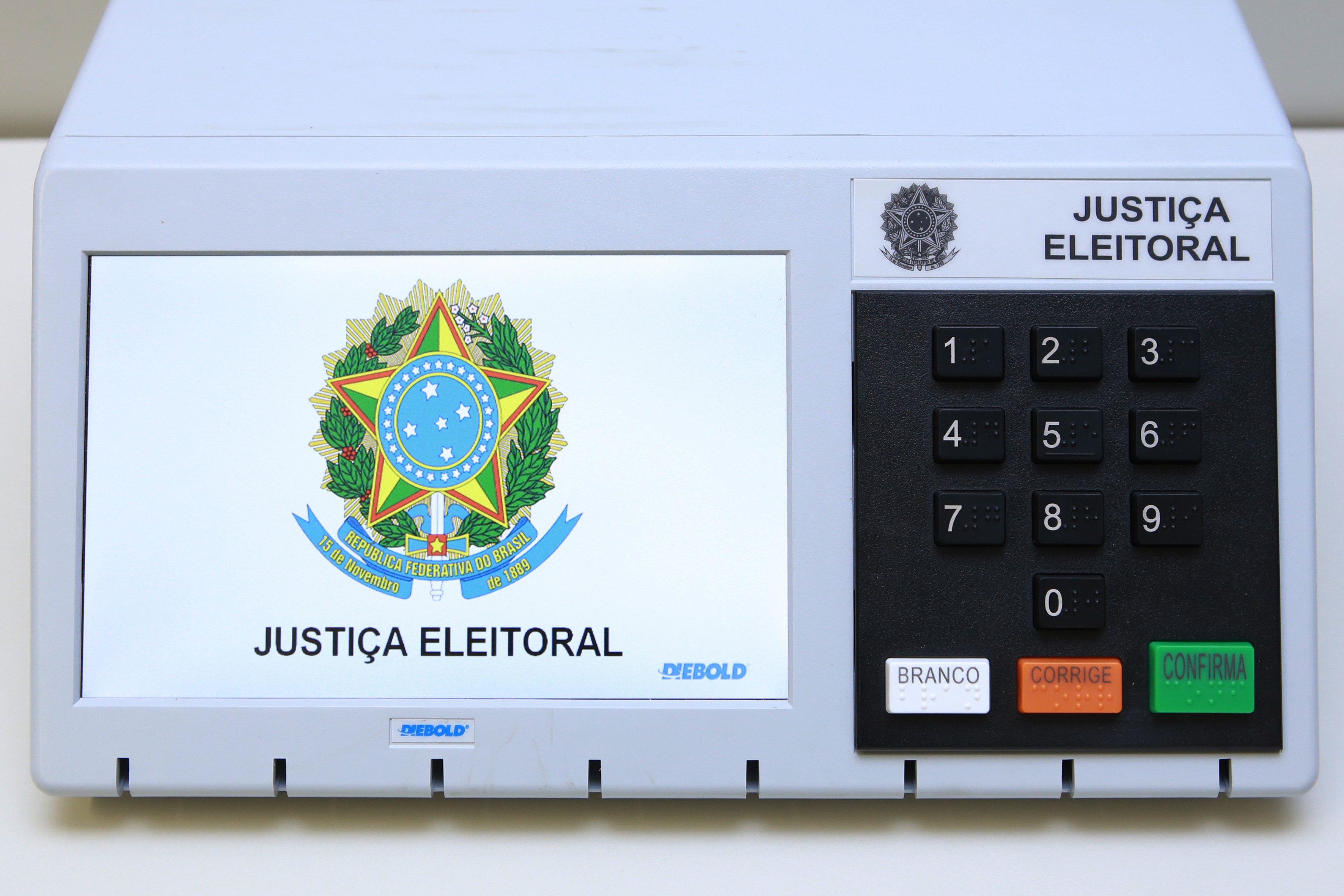 Por que abstenção alta traz riscos a Lula e Flávio