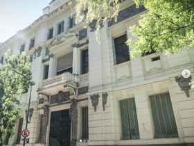 Maior universidade da Argentina, UBA declara emergência orçamentária