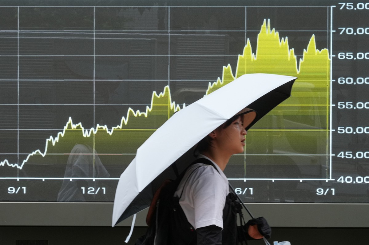 Entenda: Bolsas asiáticas fecham em alta impulsionadas por ações do setor de tecnologia