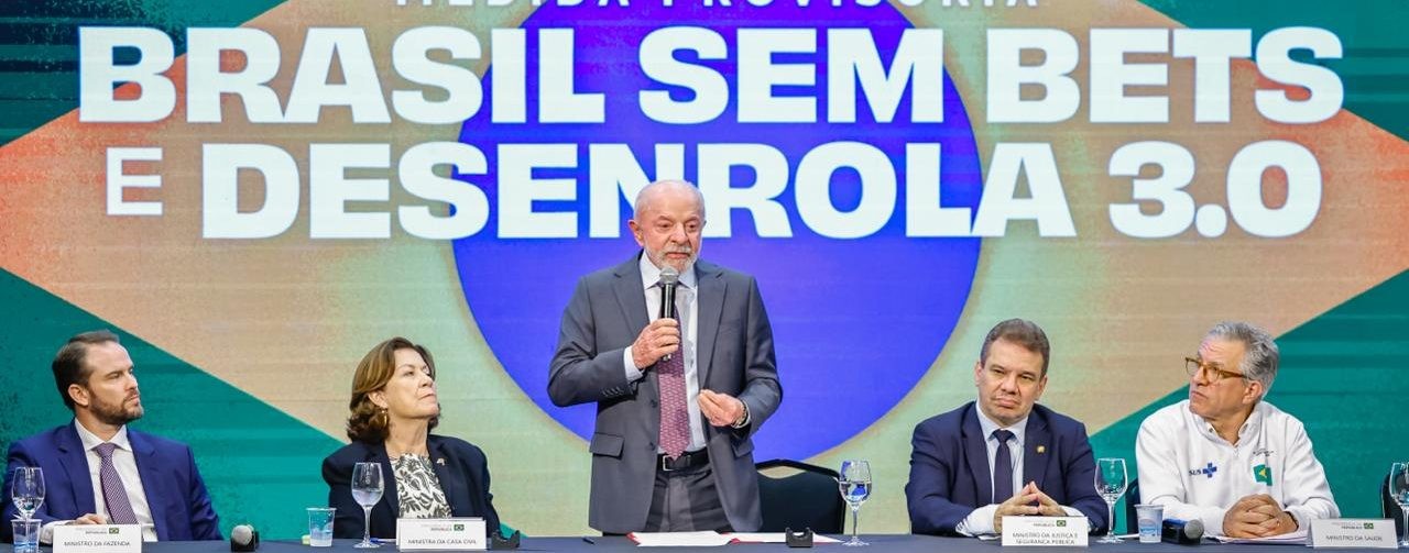 Análise: Proibição de bets tem apelo eleitoral para Lula, mas não contorna problema do endividamento