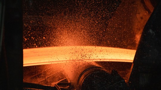 China desacelera, mas produção mundial de aço cresce 2,2% em agosto, informa WSA