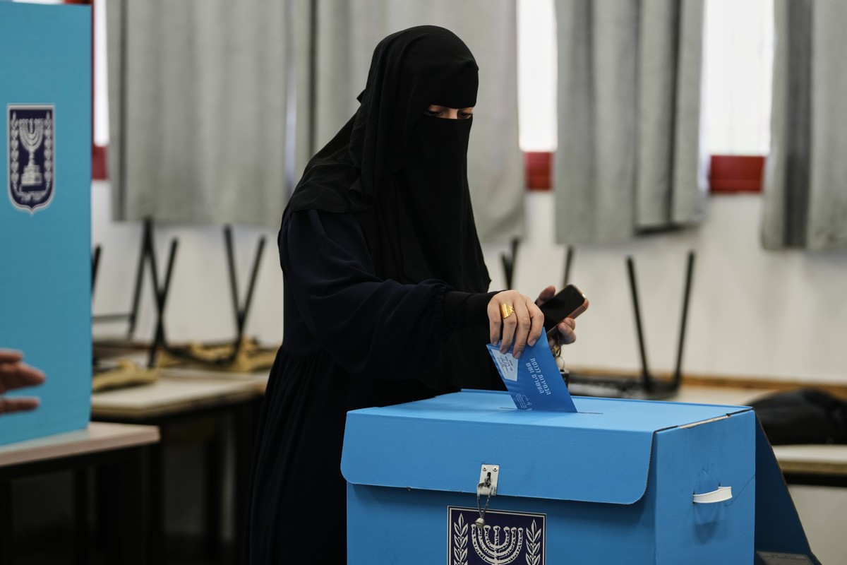 Atualização: Netanyahu alerta para alta participação de árabes em eleição e é chamado de racista