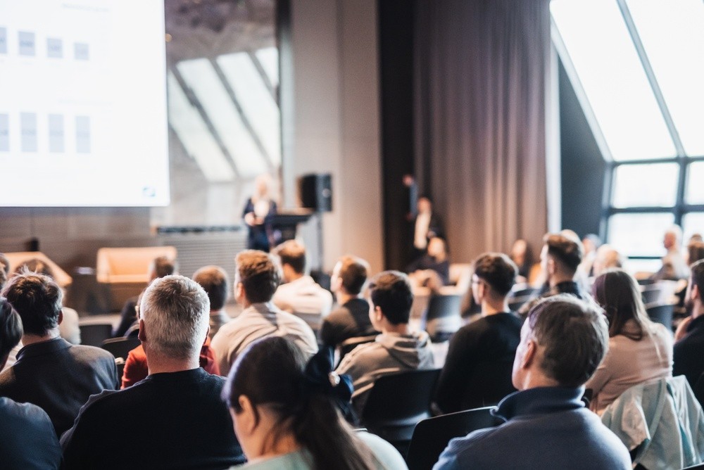 TOTVS apoia debate sobre minerais críticos e terras raras - QTU Questões do Universo