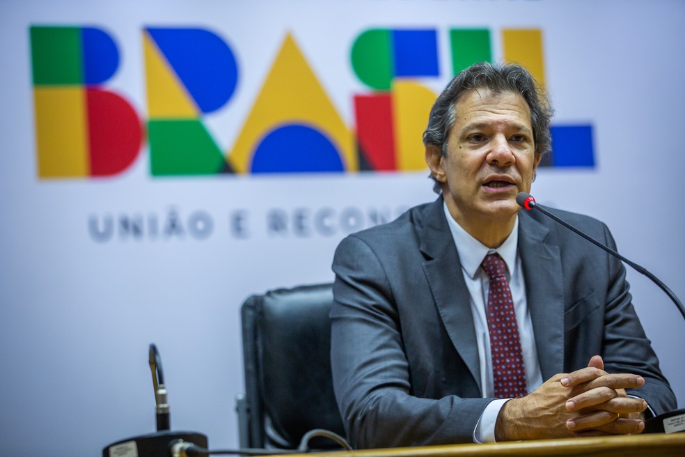 Com agenda emperrada, Haddad vê Orçamento de 2024 ameaçado