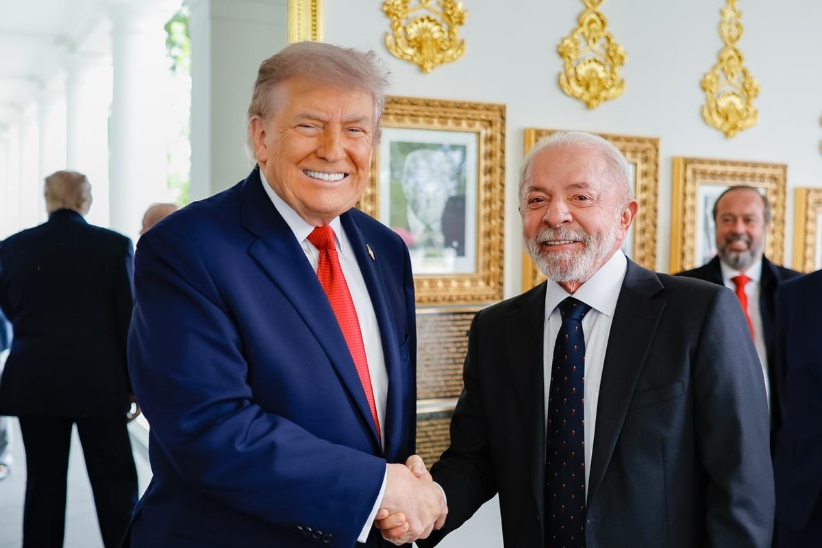 Almoço com Trump se encerra e Lula retorna à embaixada sem entrevista conjunta