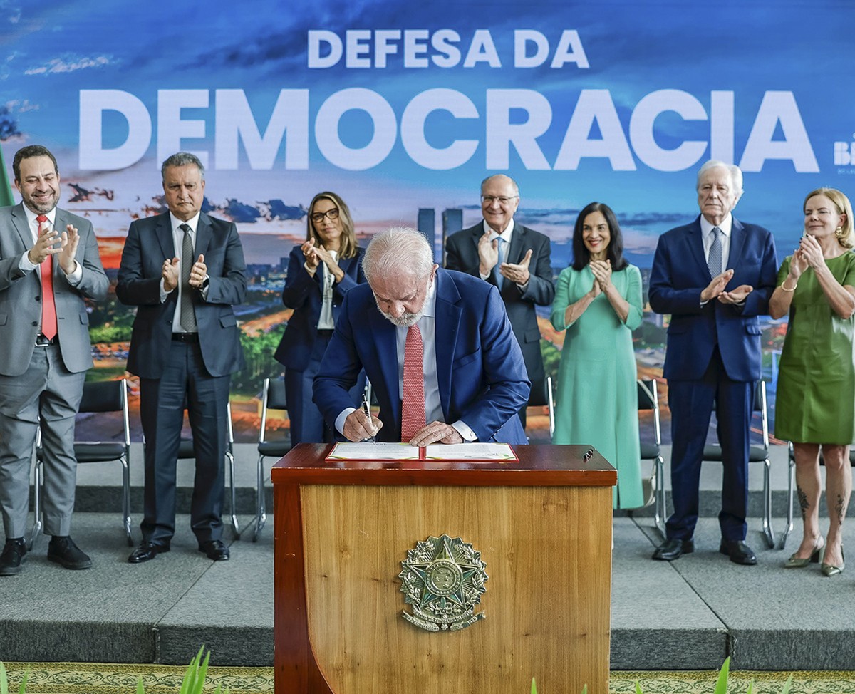 Imagem inserida automaticamente