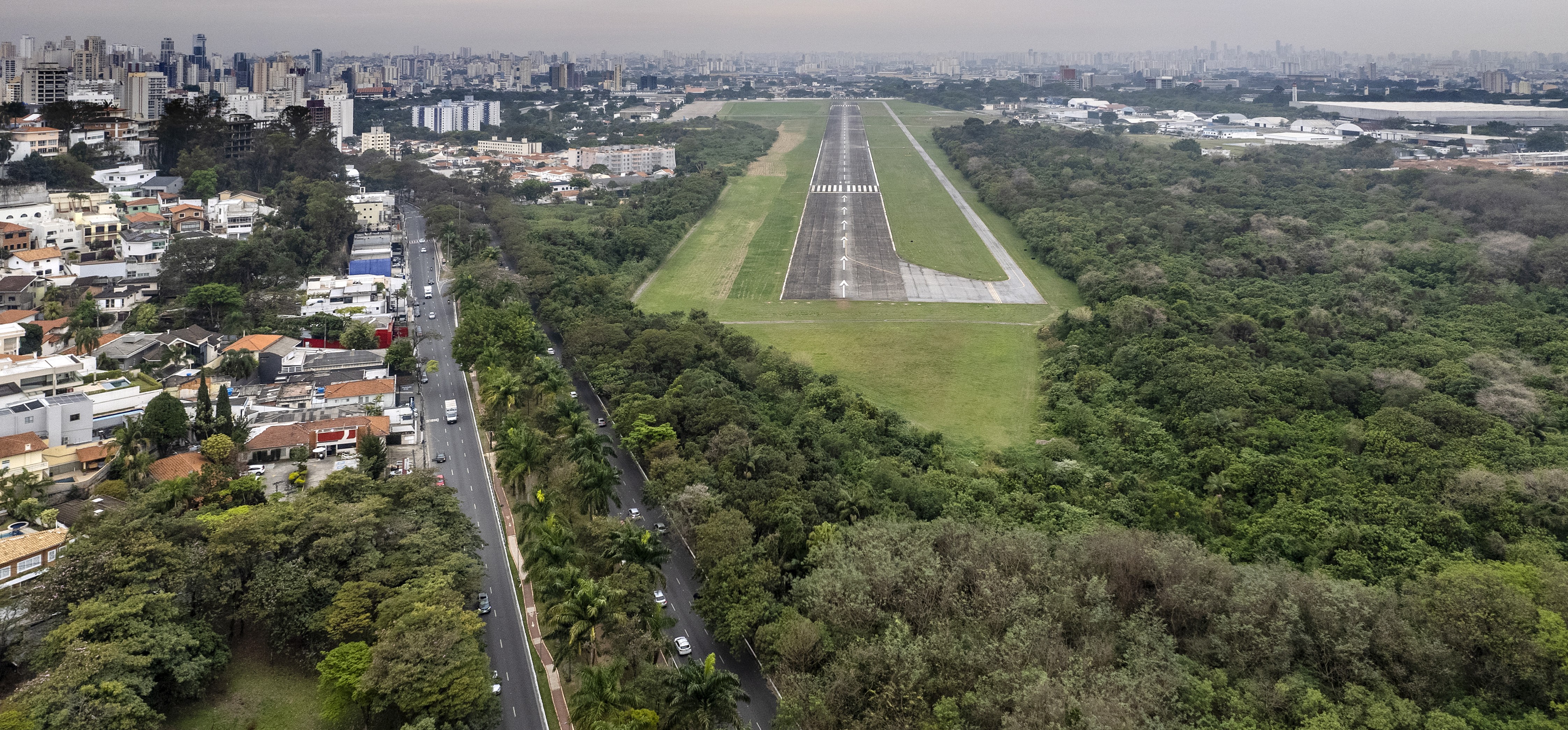 Campo de Marte enfrenta nova resistência