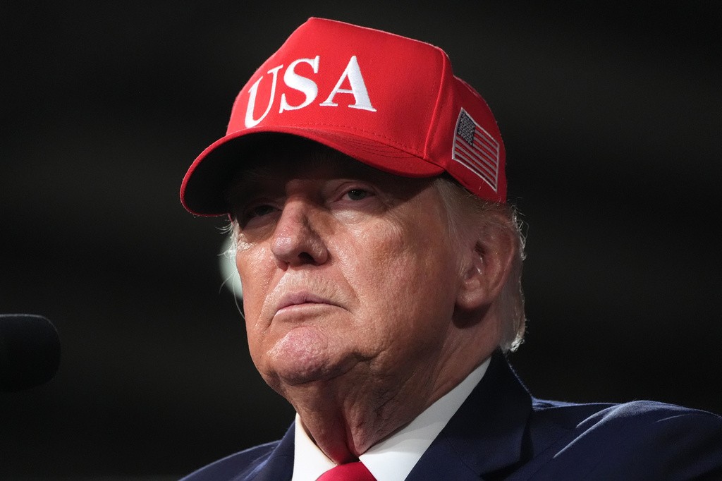 Trump diz que reforma de campo de golfe em Washington começará em novembro, apesar de ordem judicial contrária