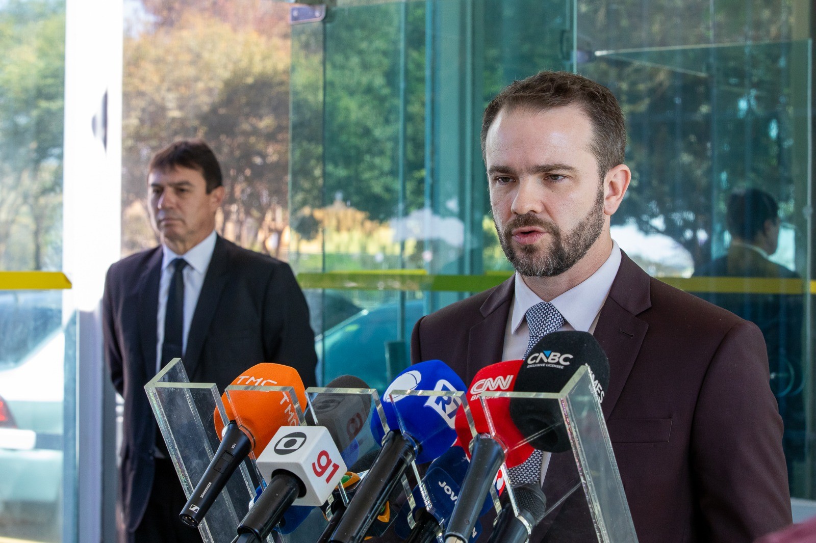 Durigan: BC não está só preocupado com condição fiscal do país, mas também com guerra no mundo - QTU Questões do Universo