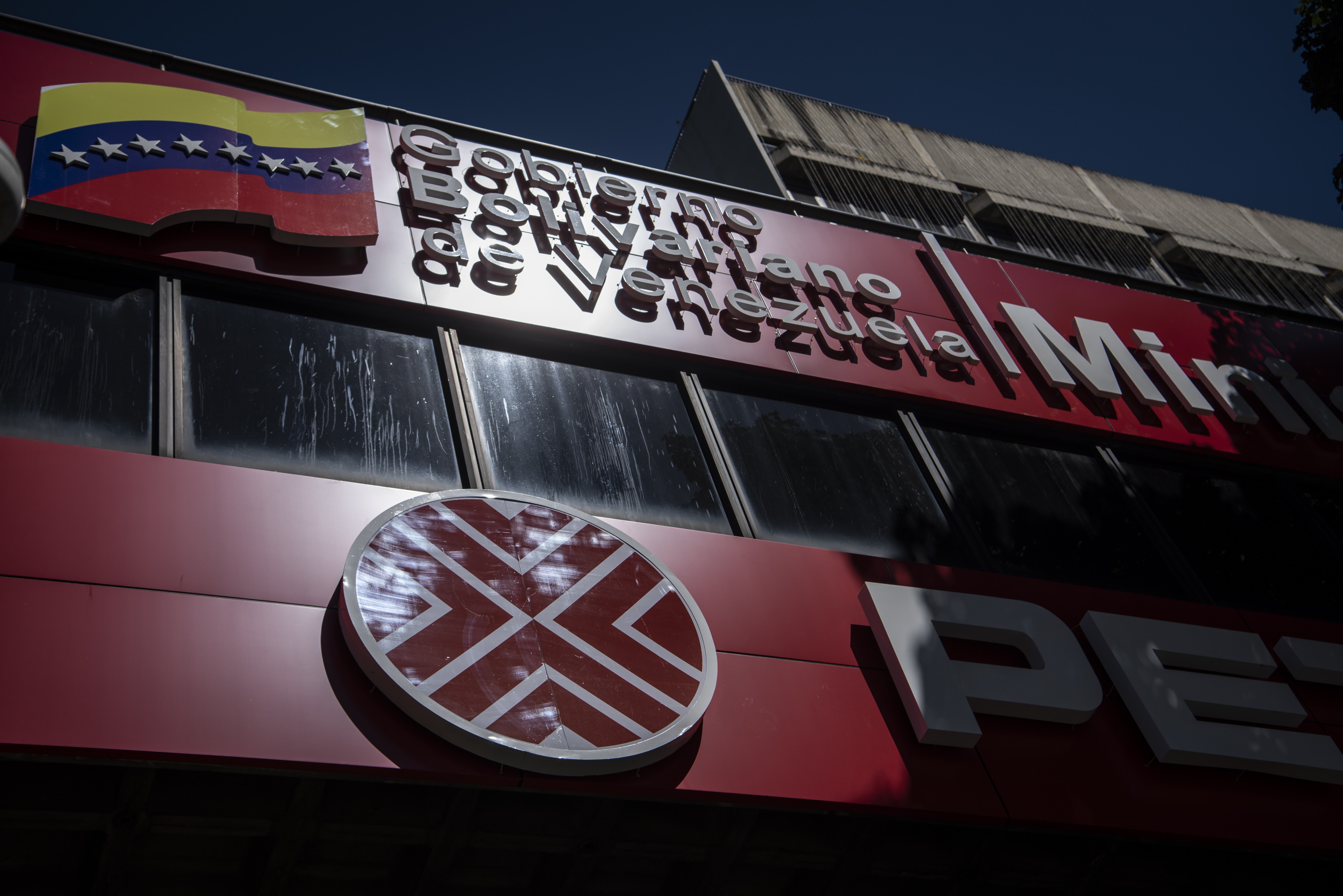 Venezuela negocia parcerias com petroleiras internacionais
