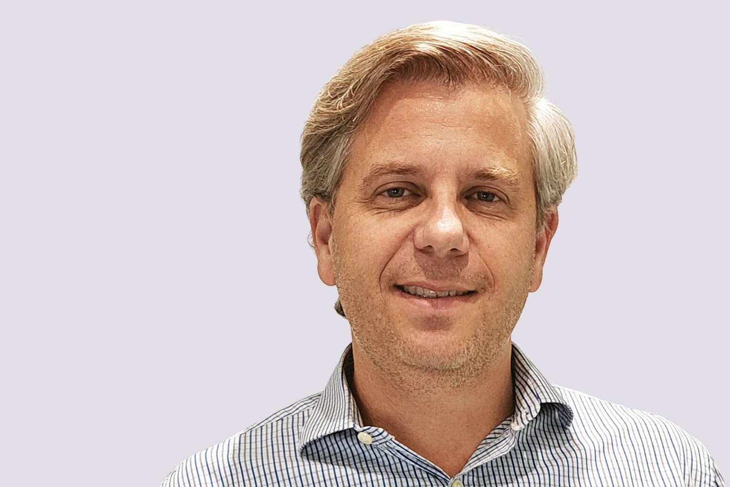 Seguros ganham escala com distribuição digital integrada