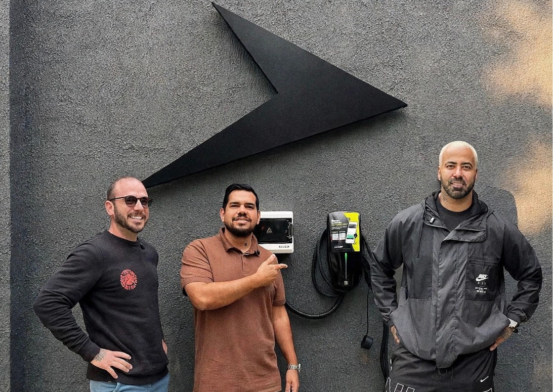 First Move e IV Charger levam recarga elétrica à Vila Olímpia