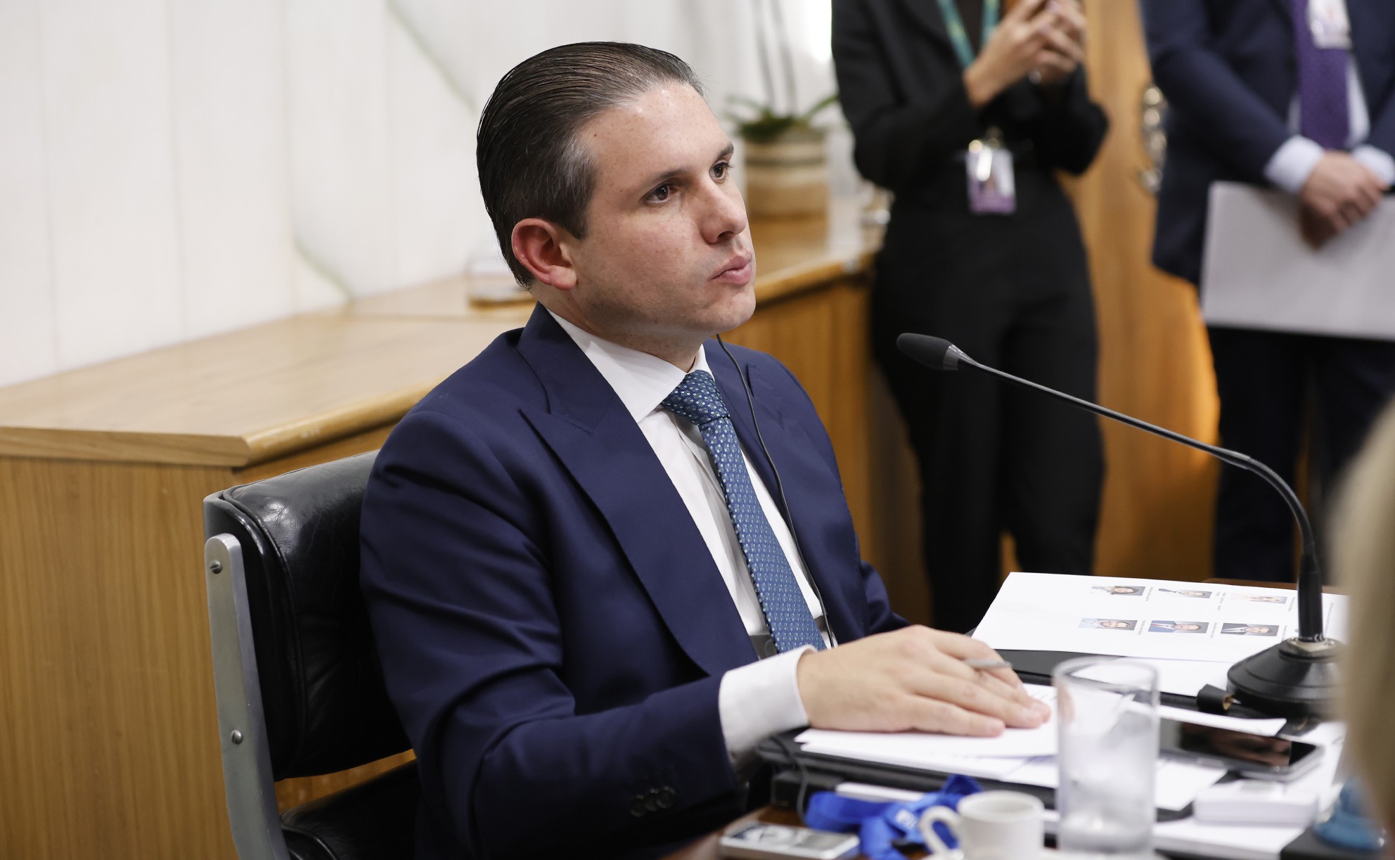 Motta coloca PEC do fim da escala 6x1 na pauta do plenário desta quarta-feira